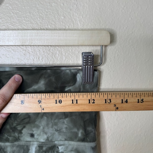 Lululemon Leggings Women’s 6 Align Diamond Dye Athletic Cropped High Rise - Picture 4 of 7